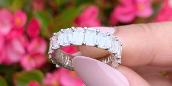 AVA Couture